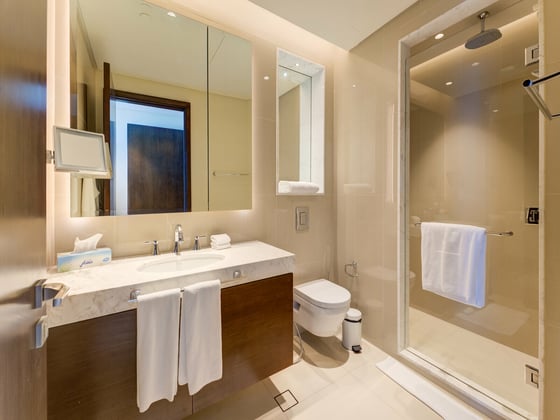 Iconic Views | Fully Furnished | Luxury Living, picture 13