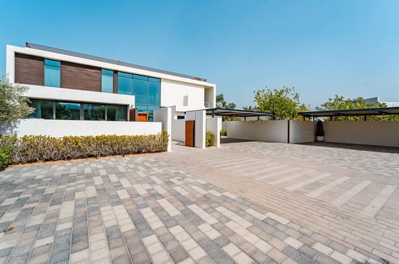 Ultra Luxury | Exclusive Living | Private Beach, picture 40