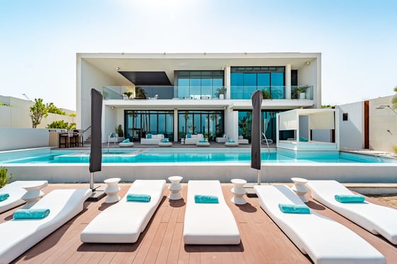 Ultra Luxury | Exclusive Living | Private Beach, picture 1