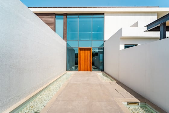 Ultra Luxury | Exclusive Living | Private Beach, picture 39