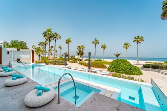 Ultra Luxury | Exclusive Living | Private Beach, picture 2