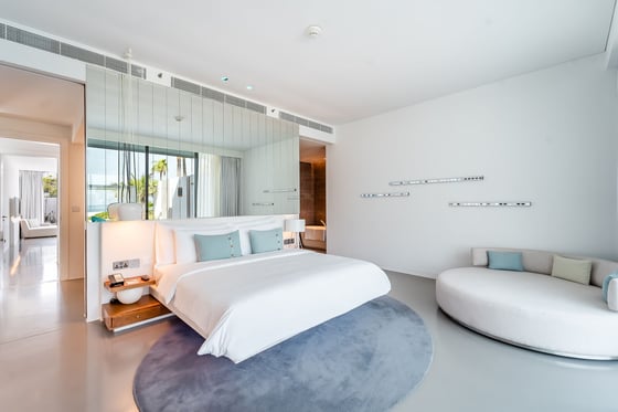 Ultra Luxury | Exclusive Living | Private Beach, picture 12