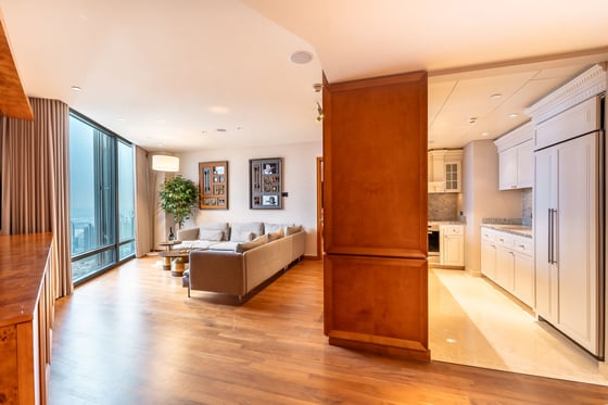 Unique Custom Interior | Panoramic Fountain view, picture 10