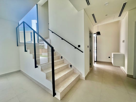 Single Row | Burj View | Close To Amenities, picture 9