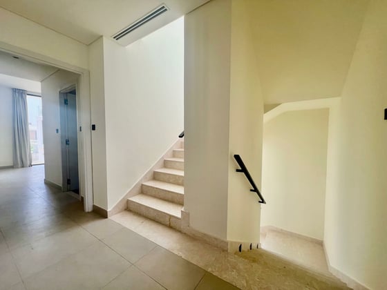 Single Row | Burj View | Close To Amenities, picture 13