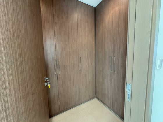 Park  Backing  |  Brand  New  |  Spacious, picture 7