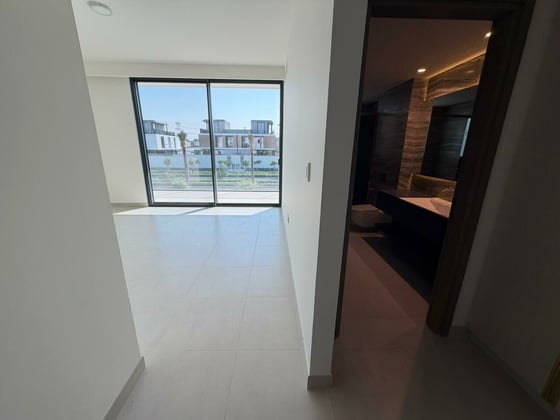Ultra Luxury Unit | Corner Unit | Park Facing, picture 12