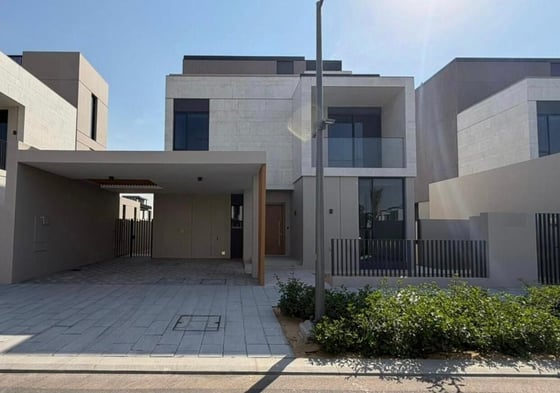 Ultra Luxury Unit | Corner Unit | Park Facing, picture 1