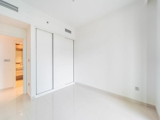 Palm and Marina Views | Beach Access | Corner Unit, picture 7