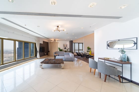 Upgraded Duplex Penthouse | Vacant | Private Pool, picture 6