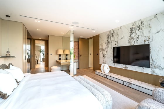 Lake View | Fully Upgraded | Garden Hall, picture 17