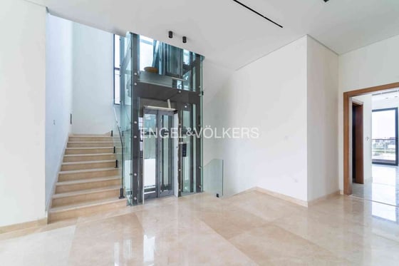Brand New | Infinity Pool | Vacant | 5 Beds, picture 43