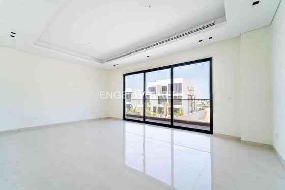 Brand New | Infinity Pool | Vacant | 5 Beds, picture 34