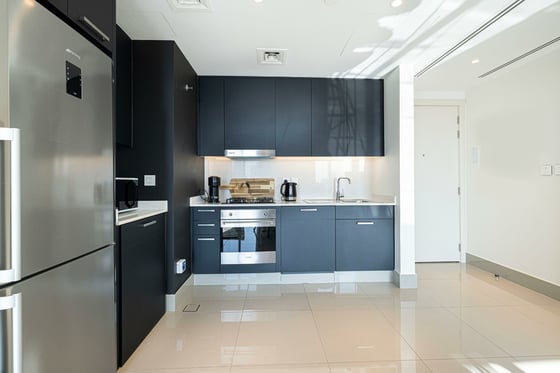 Fully Furnished|PostHandover PP| Vacant|High floor, picture 11