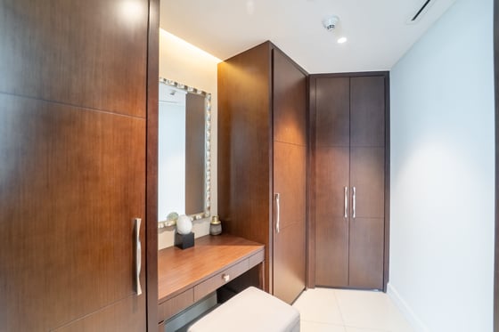 Burj Khalifa View | Fully Furnished | Vacant, picture 11