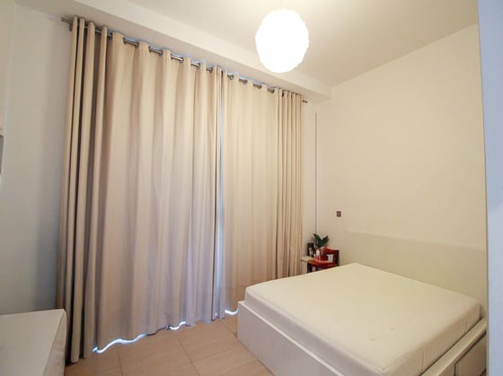 Single Row | Upgraded Flooring | Vacant., picture 17
