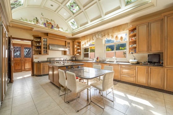 Uniquely Classic Villa |  Premier Location | GCC, picture 18