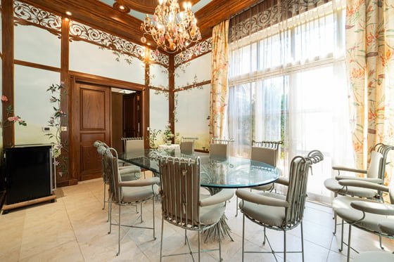 Uniquely Classic Villa |  Premier Location | GCC, picture 13