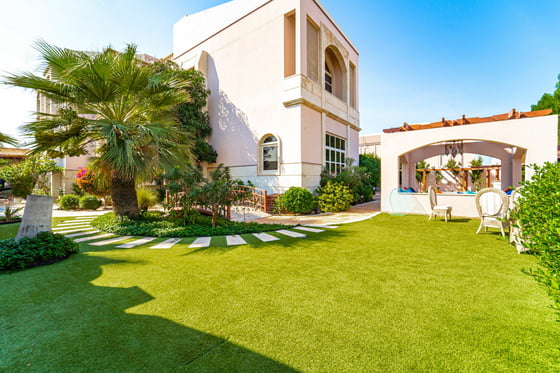 Uniquely Classic Villa |  Premier Location | GCC, picture 21