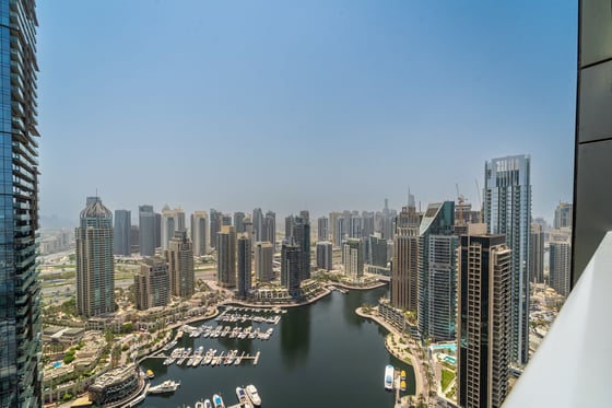 FULL MARINA VIEW  | VACANT | HIGH FLOOR., picture 1