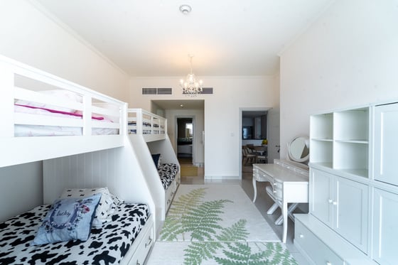 FULL MARINA VIEW  | VACANT | HIGH FLOOR., picture 14