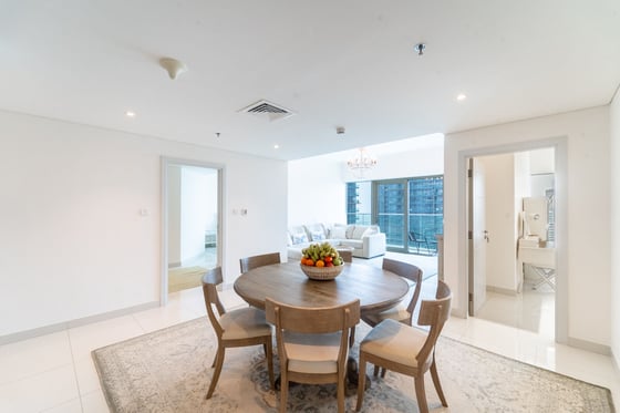 FULL MARINA VIEW  | VACANT | HIGH FLOOR., picture 6