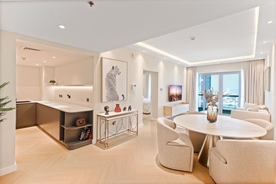 Fully Upgraded | High Floor | Vacant Now, picture 1