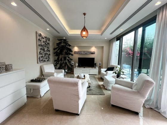 Large Layout | Prime Location | Corner Unit, picture 8