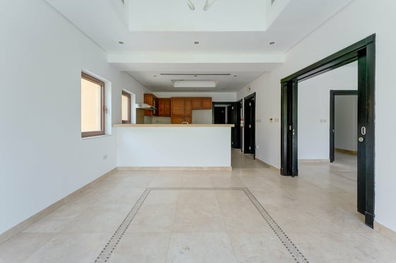 Unique Architecture | Spacious | Huge Garden, picture 4