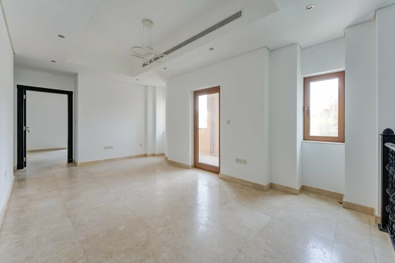 Unique Architecture | Spacious | Huge Garden, picture 12