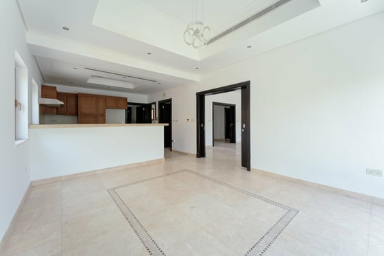Unique Architecture | Spacious | Huge Garden, picture 5