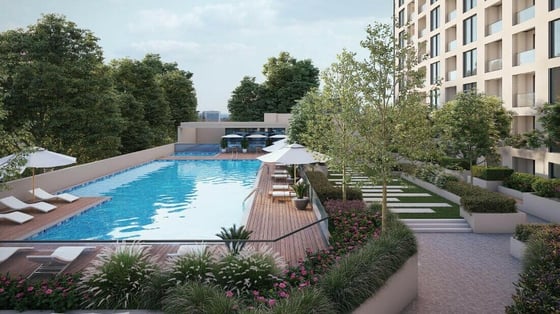 Rare Huge Layout | Landmark and Water Views, picture 6