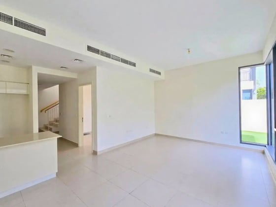 Corner Plot | Well Maintained | Single Row, picture 11