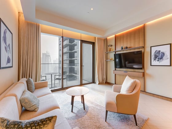 Unmatched Views | Fully Furnished | High End, picture 3
