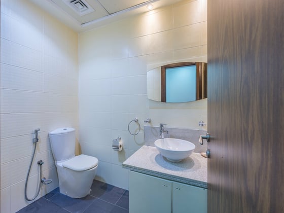 Exclusive | Upgraded Flooring | High Floor, picture 24