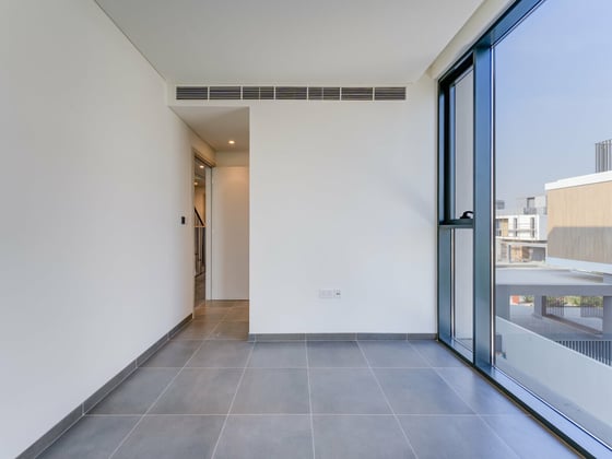 Single Row  |  Spacious  |  Modern Luxury, picture 12
