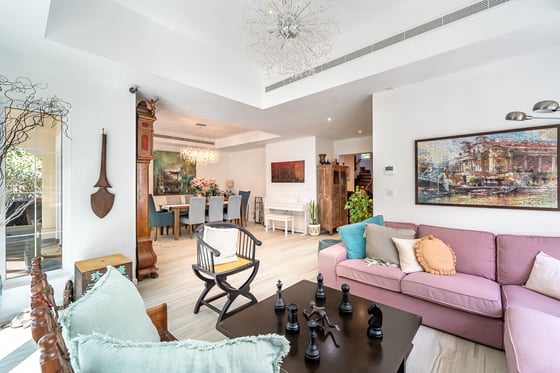 Exclusive | Fully Upgraded | Cul-De-Sac Location, picture 5