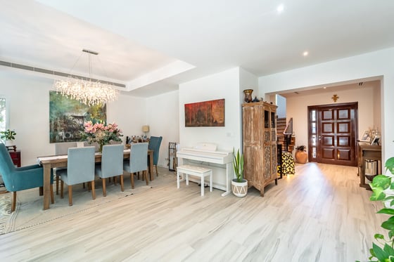 Exclusive | Fully Upgraded | Cul-De-Sac Location, picture 6