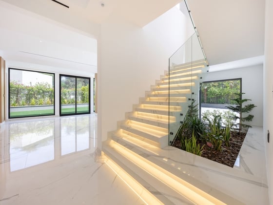 Fully Renovated | Custom Build | Huge Plot, picture 6