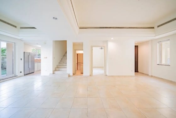 Elegant | Serene Community  | Landscaped Garden, picture 4