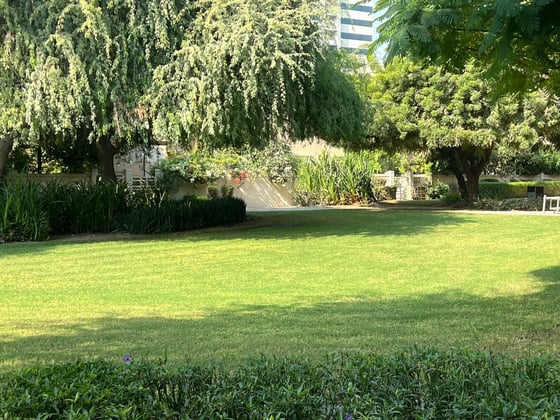 Elegant | Serene Community  | Landscaped Garden, picture 12