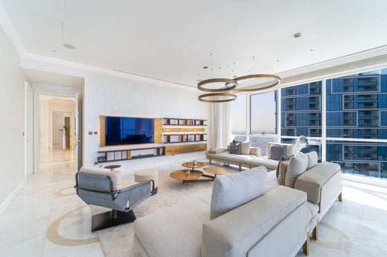 Full Floor Penthouse | Beach | 360° Views | Luxury, picture 9