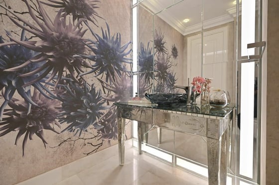 Full Floor Penthouse | Beach | 360° Views | Luxury, picture 16