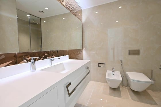 Full Floor Penthouse | Beach | 360° Views | Luxury, picture 34