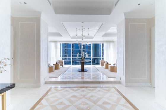 Full Floor Penthouse | Beach | 360° Views | Luxury, picture 3