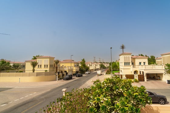 Vacant Unit | Corner Plot | Pool........, picture 21