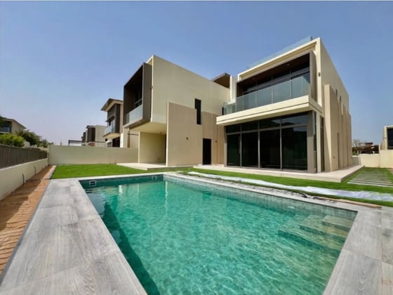 Landscaped  | Private Pool | Well Maintained, picture 1