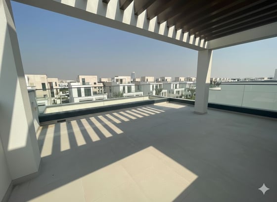 Brand New | Vacant | Modern Luxury......, picture 7