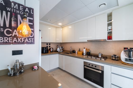 Renovated | Vacant on transfer | Single row, picture 7