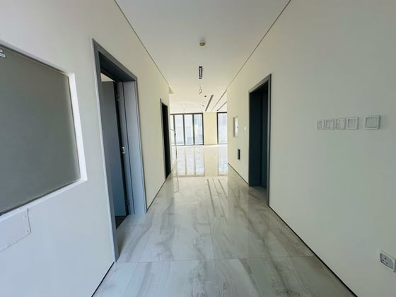 Luxury Private Pool | Brand New | Spacious Layout, picture 4
